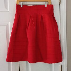 New York & Company Stretch red Bandage Bubble Skirt   Sz N NWOT